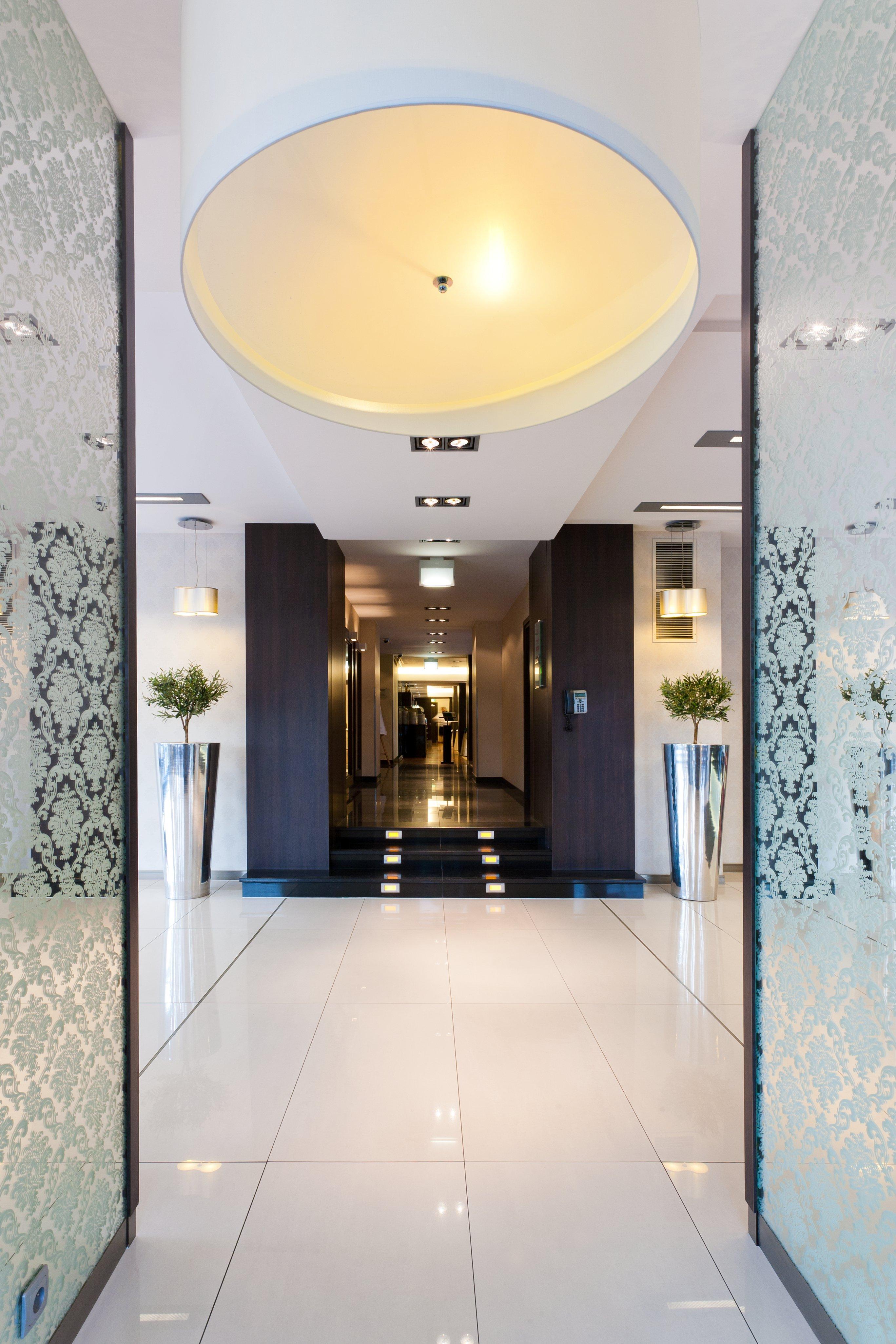 Hotel Qubus